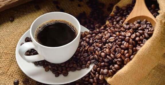 Kaffe och kaffebönor