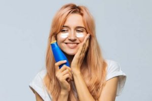 Åtta tips för att undvika solfläckar på huden