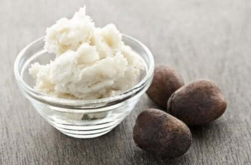 Sheasmör mot myggbett