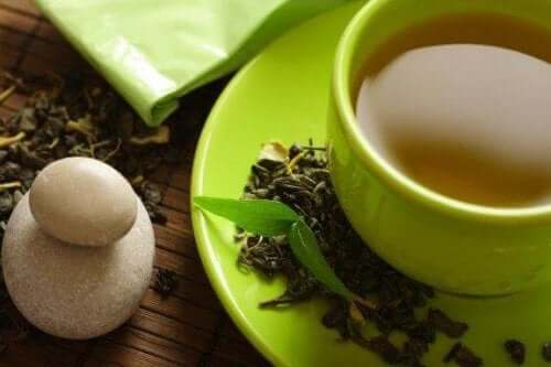 Grönt te och bantning - Kan det hjälpa dig gå ner i vikt?