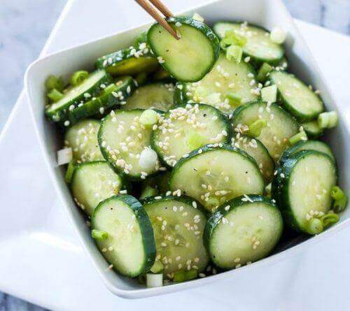 Gurka i sallad