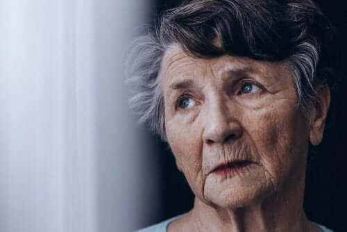 Skillnaden mellan demens och Alzheimers