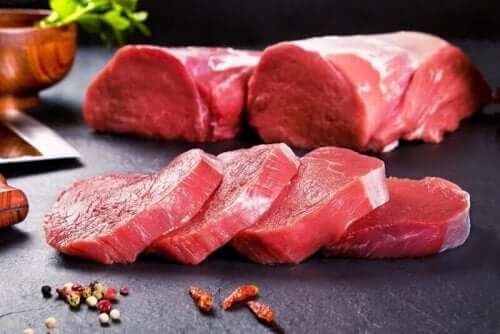 Rött kött