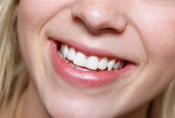 Tips för att göra tänderna vitare