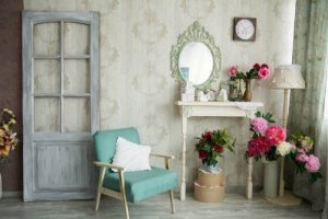 Idéer för att återställa och återanvända gamla möbler