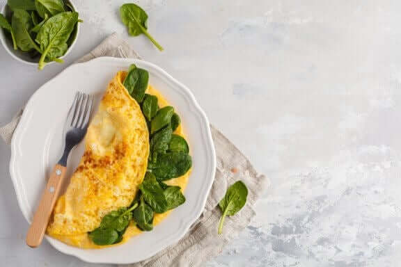 Omelett utan ägg med spenat, chiafrön och spirulina