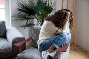 Slagen kvinna-syndrom: hur man får hjälp