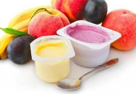 Dietprodukter som orsakar viktökning; smaksatt yoghurt