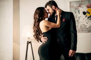 Tips för att hålla passionen vid liv i en relation