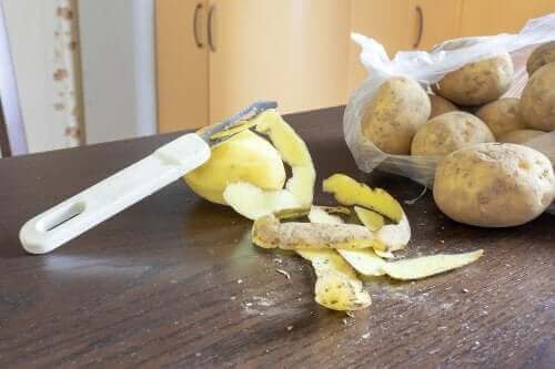 Diskmedel av potatisskal: ja, det existerar faktiskt