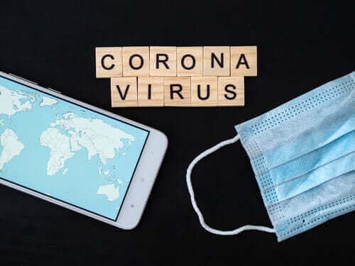 Symptomen på smitta av coronaviruset (COVID-19)