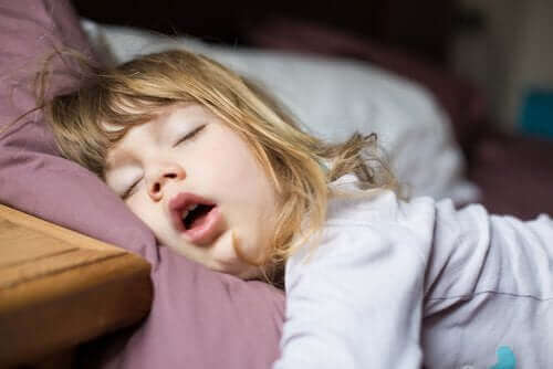 Tester och behandlingar vid sömnstörningar hos barn