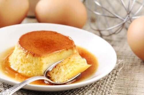 En portion flan Napolitano.