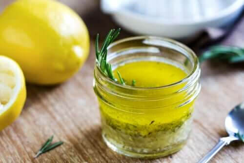 gallblåseinflammation: citronjuice och olivolja