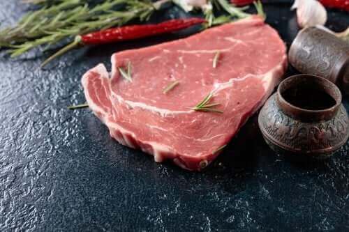 Listeria under graviditet: Rått kött.