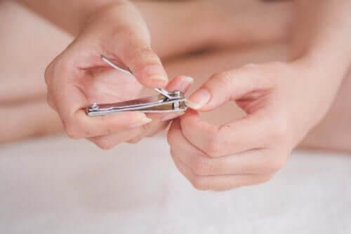 Hur man förebygger och behandlar nageltrång