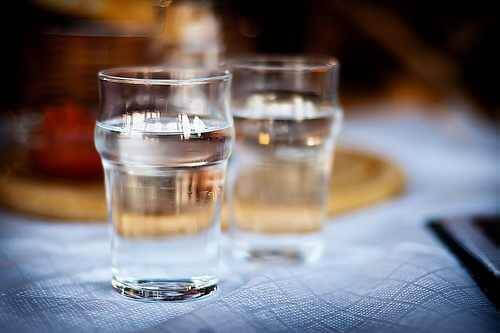 kost och njursvikt: två glas vatten