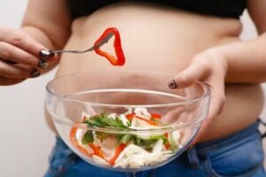 Du äter mindre men går ändå upp i vikt - vad beror det på?