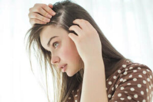 Grånande hår: vad beror det egentligen på?