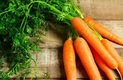 matens färg: morötter