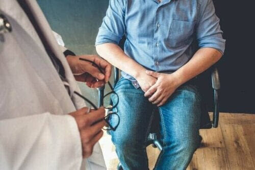 man hos doktorn