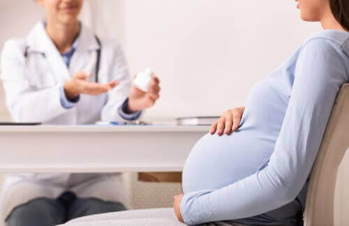 Det kan vara riskabelt att ta antibiotika under graviditeten