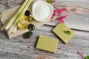 Vetenskapligt bevisade hälsofördelar med citronellolja