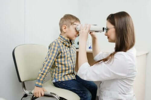 Ögonsjukdomen retinoblastom: symtom, orsaker och behandling