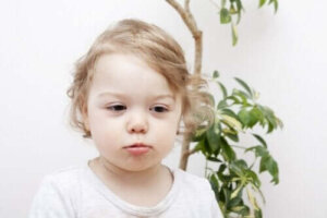 Håravfall hos barn: Orsaker och typer