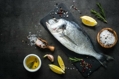 gravida kvinnor kan äta fisk till middag