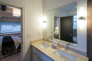 Idéer för hur du kan renovera området runt handfatet