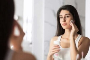 Vad är micellärt vatten och vad använder man det till?