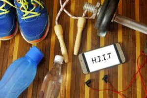HIIT för nybörjare: Rekommenderade övningar och tips
