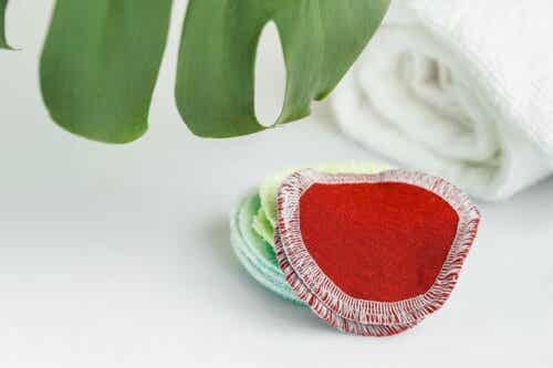 återanvändbara sminkpads