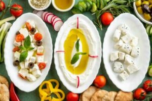 Recept för utsökt hemlagad labneh, en yoghurtost