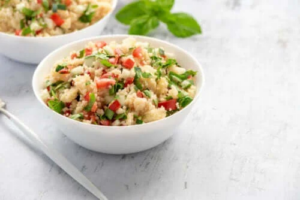 Ett enkelt recept på couscous med grönsaker
