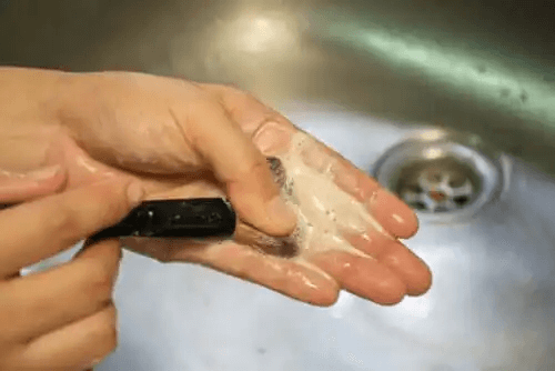 Hur man bör rengöra och förvara skönhetsprodukter