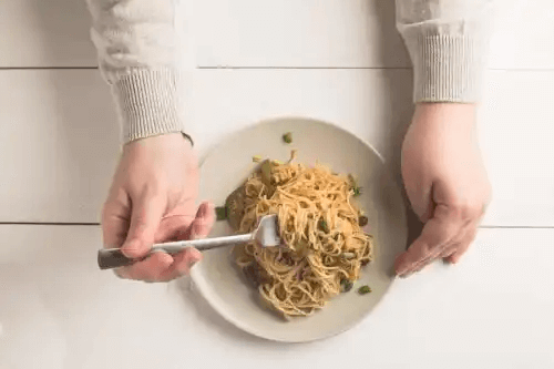 äta innan cykling: pasta