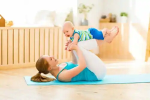 Postpartum-yoga för nybörjare