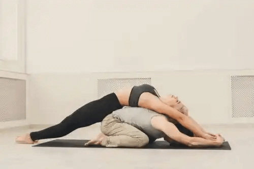 par utövar yoga