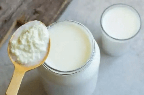 Lär dig hur du gör kefir med mjölk