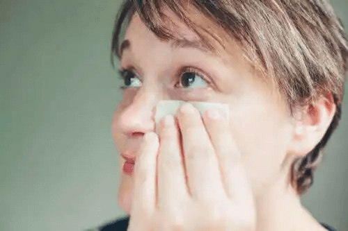 Har du svullna ögonlock?