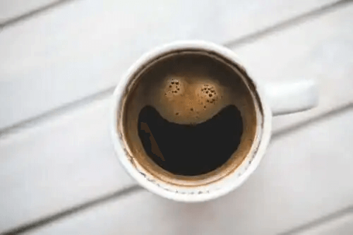 Hur påverkar koffein hjärnan?