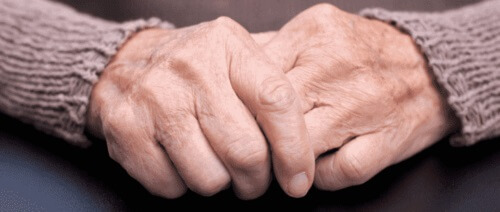 En person med Parkinsons.