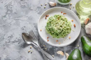 Pasta med avokadosås: Ett läckert recept