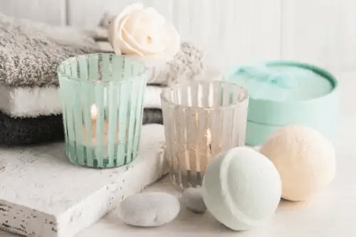 Hur du gör naturliga dofter för ditt badrum