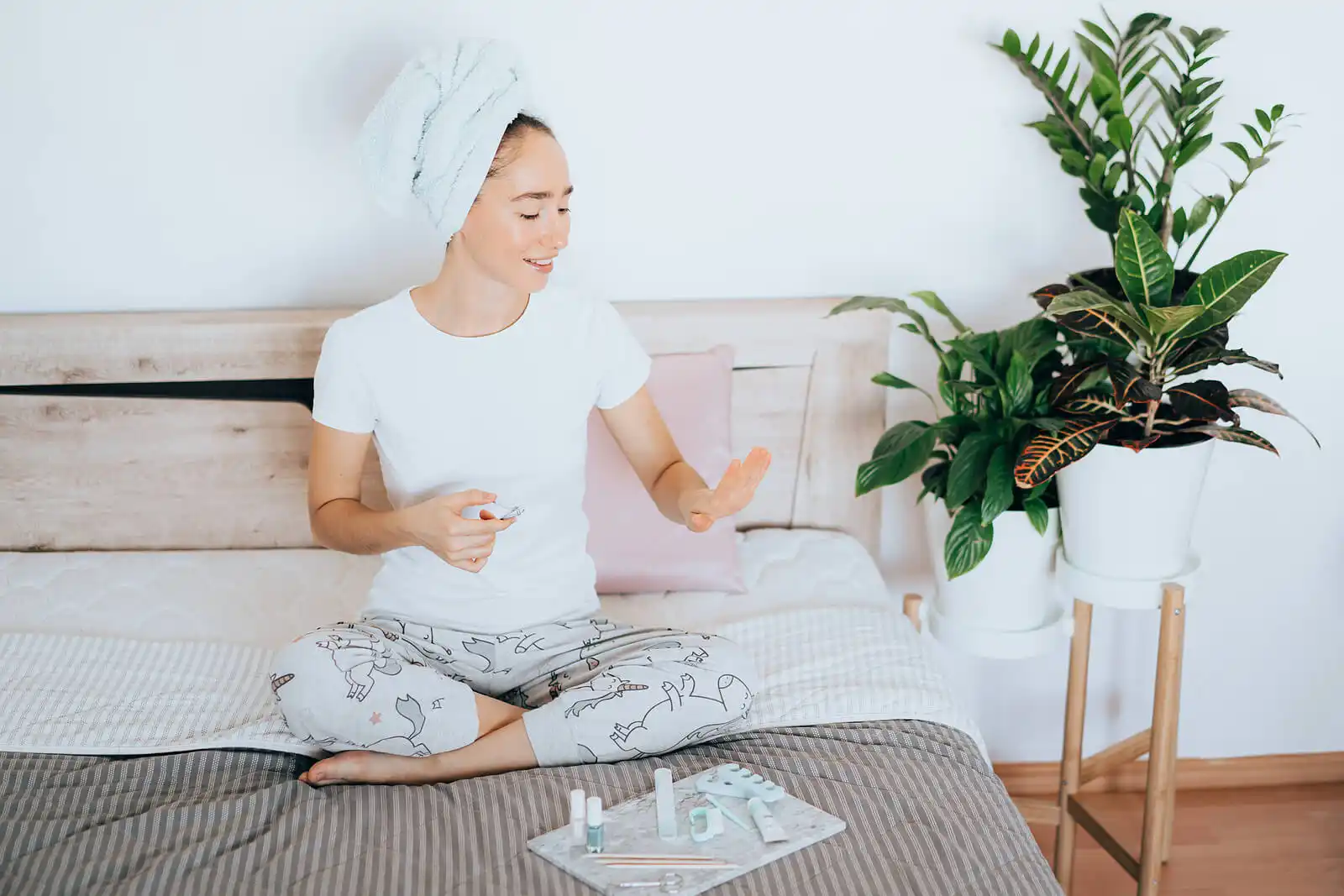 Förebyggande av bristningar och naglar