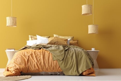 8 felsäkra idéer för att dekorera ditt hem med senapsgult