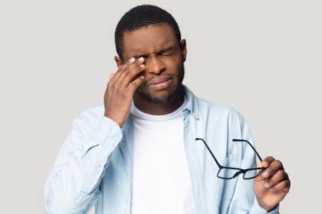 Vad är en oftalmoplegisk migrän?