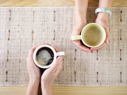 Te eller kaffe efter maten: bra eller dåligt?